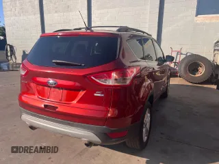 2014 Ford Escape SE z VIN 1FMCU9GX1EUB0429, wystawiony jako Copart lot #67038405 z przebiegiem 177 768 mil mil oraz Czysty tytuł • Clean title. Historia ofert i sprzedaży dostępna na DreamBid. Obrazek 3.