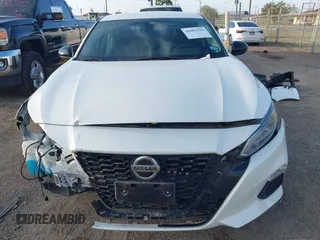 2022 Nissan Altima SR z VIN 1N4BL4CV3NN362578, wystawiony jako IAAI lot #41692324 z przebiegiem 31 877 mil mil oraz . Historia ofert i sprzedaży dostępna na DreamBid. Obrazek 13.