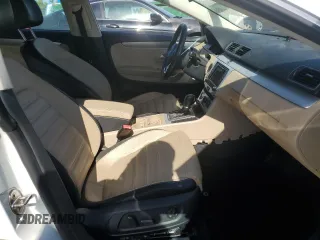 2016 Volkswagen CC Sport z VIN WVWBP7AN1GE504626, wystawiony jako Copart lot #55784955 z przebiegiem 144 857 mil mil oraz Tytuł czysty. Historia ofert i sprzedaży dostępna na DreamBid. Obrazek 7.