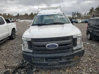 2017 Ford Super Duty F-250 SRW XLT with VIN 1FTBF2B60HEC88184, listed as a Copart auction lot 44569105 with 124,583 mi miles and Salvage Title. Bid and sale history available at carsss.com. Image 5.