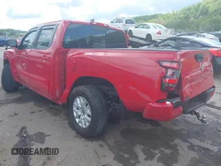 2024 Nissan Frontier SV with VIN 1N6ED1EKXRN601679, listed as a IAAI auction lot 42144247 with 13,486 mi miles and . Bid and sale history available at DreamBid. Image 3.