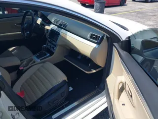 2013 Volkswagen CC Sport with VIN WVWBN7AN7DE559146, listed as a IAAI auction lot 42229896 with 152,058 mi miles and . Bid and sale history available at DreamBid. Image 5.