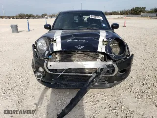 2021 MINI Hardtop 4 Door Oxford Edition with VIN WMWXU7C09M2N79553, listed as a Copart auction lot 84939724 with 59,139 mi miles and Salvage Title. Bid and sale history available at carsss.com. Image 5.