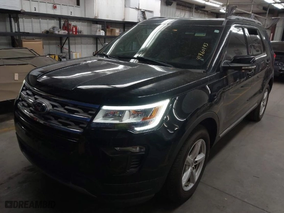 2018 Ford Explorer XLT with VIN 1FM5K7DH6JGB90304, listed as a IAAI auction lot 41960193 with 81,185 mi miles. Bid and sale history available at carsss.com. Image 2.