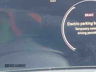 2024 Porsche Cayenne z VIN WP1AA2AY5RDA02624, wystawiony jako IAAI lot #42205528 z przebiegiem Nie podano mil oraz . Historia ofert i sprzedaży dostępna na DreamBid. Obrazek 14.