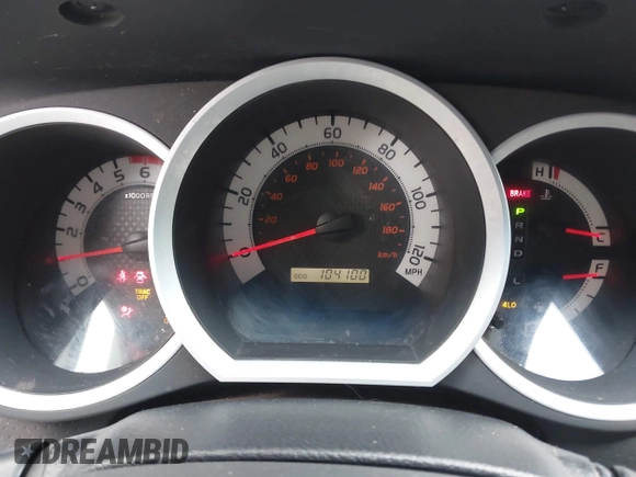 2015 Toyota Tacoma with VIN 3TMLU4EN1FM186747, listed as a IAAI auction lot 42493658 with 104,100 mi miles and . Bid and sale history available at DreamBid. Image 7.