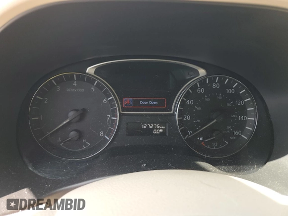 2014 Nissan Pathfinder S with VIN 5N1AR2MM1EC681211, listed as a Copart auction lot 61822735 with 127,275 mi miles and Salvage title. Bid and sale history available at DreamBid. Image 9.