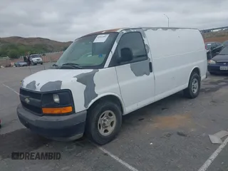 2004 Chevrolet Express Cargo Van with VIN 1GCFG15X241101221, listed as a IAAI auction lot 42012481 with 139,786 mi miles. Bid and sale history available at carsss.com. Image 2.