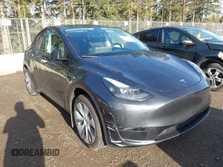 2024 Tesla Model Y с VIN 7SAYGDED1RF056306, выставлен на аукционе IAAI как лот 42683616 с пробегом 7 423 миль миль и . История ставок и продаж доступна на DreamBid. Изображение 1.