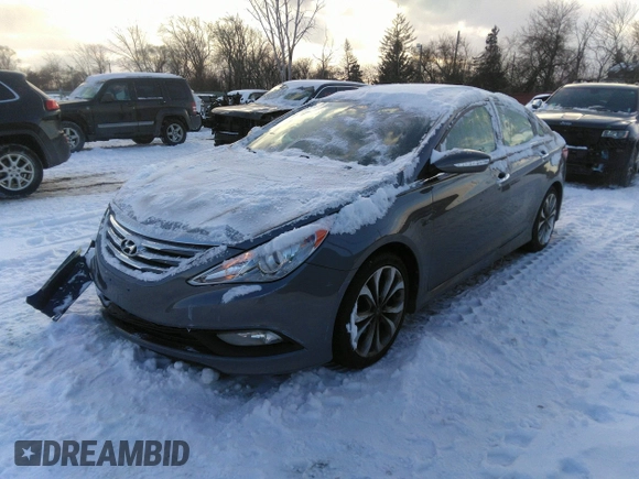 2014 Hyundai Sonata SE with VIN 5NPEC4AC9EH902931, listed as a IAAI auction lot 41594115 with 50,221 mi miles and . Bid and sale history available at DreamBid. Image 2.