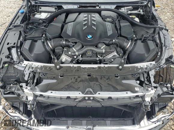 2024 BMW 8 Series M850i with VIN WBAGV8C07RCR35258, listed as a Copart auction lot 69292644 with 0 mi miles and Salvage Title. Bid and sale history available at carsss.com. Image 11.