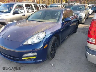 2010 Porsche Panamera S with VIN WP0AB2A70AL061547, listed as a IAAI auction lot 40972962 with 148,139 mi miles. Bid and sale history available at carsss.com. Image 2.