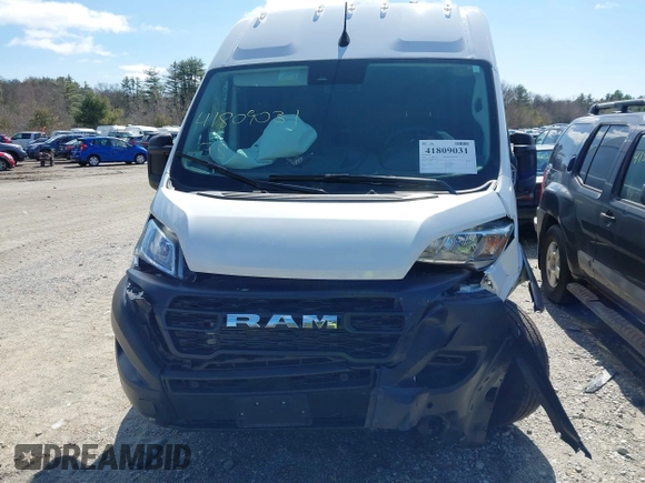 2024 Ram ProMaster Cargo Tradesman with VIN 3C6LRVDG2RE108932, listed as a IAAI auction lot 41809031 with 16,716 mi miles and . Bid and sale history available at DreamBid. Image 12.