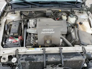 2001 Buick Park Avenue Ultra with VIN 1G4CU541814282461, listed as a Copart auction lot 60746854 with 122,098 mi miles and Clean Title. Bid and sale history available at carsss.com. Image 11.