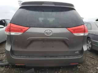 2013 Toyota Sienna LE with VIN 5TDJK3DC9DS060009, listed as a Copart auction lot 43040645 with 171,369 mi miles and Salvage Title. Bid and sale history available at carsss.com. Image 6.