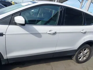 2017 Ford Escape SE z VIN 1FMCU0GD9HUD20265, wystawiony jako IAAI lot #41389092 z przebiegiem 66 778 mil mil oraz . Historia ofert i sprzedaży dostępna na DreamBid. Obrazek 15.