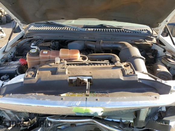 2003 Ford Super Duty F-250 XL with VIN 1FTNX21L83EB37779, listed as a Copart auction lot 77220014 with 160,011 mi miles and Salvage Title. Bid and sale history available at carsss.com. Image 11.