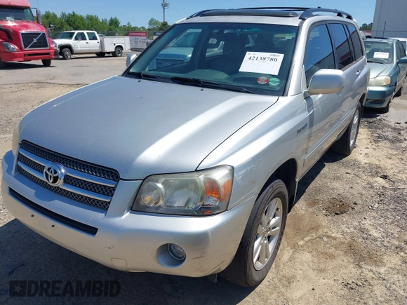 2006 Toyota Highlander Hybrid with VIN JTEDW21A060015086, listed as a IAAI auction lot 42138780 with 228,472 mi miles. Bid and sale history available at carsss.com. Image 13.