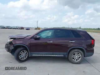 2015 Kia Sorento LX with VIN 5XYKT4A63FG580583, listed as a IAAI auction lot 41973073 with 114,963 mi miles and . Bid and sale history available at DreamBid. Image 14.