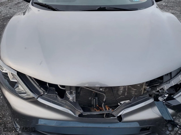 2019 Nissan Rogue Sport S with VIN JN1BJ1CR4KW621556, listed as a Copart auction lot 82691864 with 0 mi miles and Salvage Title. Bid and sale history available at carsss.com. Image 13.