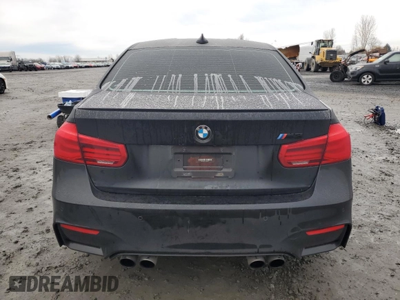 2017 BMW M3 z VIN WBS8M9C57H5G83957, wystawiony jako Copart lot #85816564 z przebiegiem 44 751 mil mil oraz Szkoda całkowita • Salvage title. Historia ofert i sprzedaży dostępna na DreamBid. Obrazek 6.
