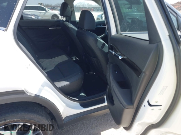 2021 Kia Seltos EX z VIN KNDERCAA4M7165986, wystawiony jako IAAI lot #41815940 z przebiegiem 61 615 mil mil oraz . Historia ofert i sprzedaży dostępna na DreamBid. Obrazek 8.