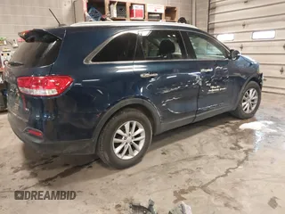 2018 Kia Sorento LX with VIN 5XYPG4A58JG389235, listed as a IAAI auction lot 41806553 with 134,594 mi miles and . Bid and sale history available at DreamBid. Image 4.