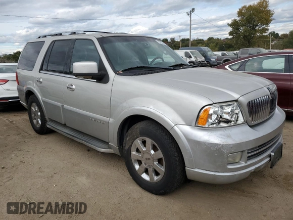 2006 Lincoln Navigator Luxury with VIN 5LMFU28596LJ14279, listed as a Copart auction lot 75733104 with 171,803 mi miles and Non Repairable. Bid and sale history available at carsss.com. Image 4.