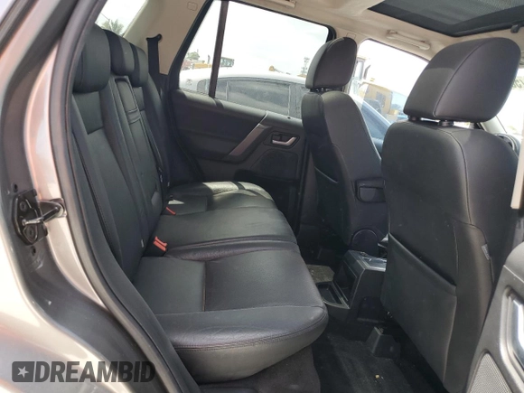 2008 Land Rover LR2 HSE with VIN SALFR24N08H062103, listed as a Copart auction lot 49750025 with 120,759 mi miles and Clean title. Bid and sale history available at DreamBid. Image 11.