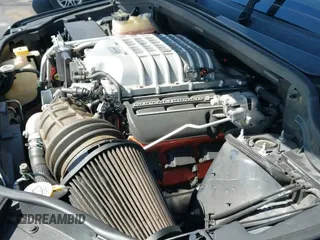 2018 Jeep Grand Cherokee Trackhawk z VIN 1C4RJFN9XJC331960, wystawiony jako IAAI lot #42881514 z przebiegiem 44 638 mil mil oraz . Historia ofert i sprzedaży dostępna na DreamBid. Obrazek 21.