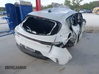 2024 Dodge Hornet GT z VIN ZACNDFAN5R3A42900, wystawiony jako IAAI lot #41126271 z przebiegiem Nie podano mil oraz . Historia ofert i sprzedaży dostępna na DreamBid. Obrazek 4.