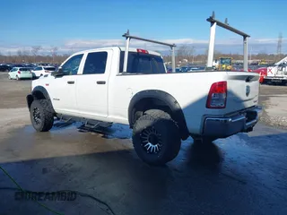 2019 Ram 2500 Tradesman with VIN 3C6UR5CJXKG596863, listed as a IAAI auction lot 41501007 with 64,518 mi miles. Bid and sale history available at carsss.com. Image 3.