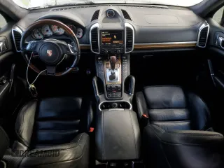 2012 Porsche Cayenne Turbo with VIN WP1AC2A23CLA81911, listed as a Copart auction lot 78679924 with 197,166 mi miles and Salvage title. Bid and sale history available at DreamBid. Image 8.
