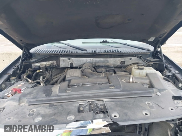 2011 Ford Expedition XLT with VIN 1FMJU1H51BEF25990, listed as a IAAI auction lot 42273952 with 152,877 mi miles and . Bid and sale history available at DreamBid. Image 10.