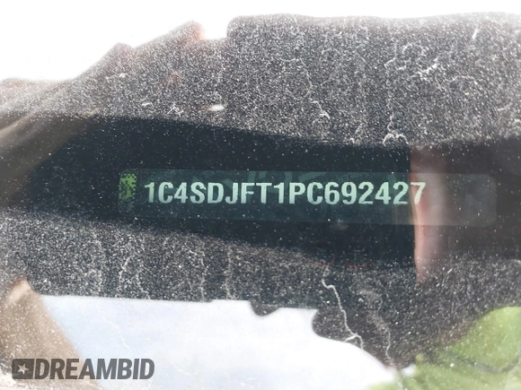 2023 Dodge Durango Pursuit z VIN 1C4SDJFT1PC692427, wystawiony jako IAAI lot #39687263 z przebiegiem 4 524 mil mil oraz . Historia ofert i sprzedaży dostępna na DreamBid. Obrazek 9.