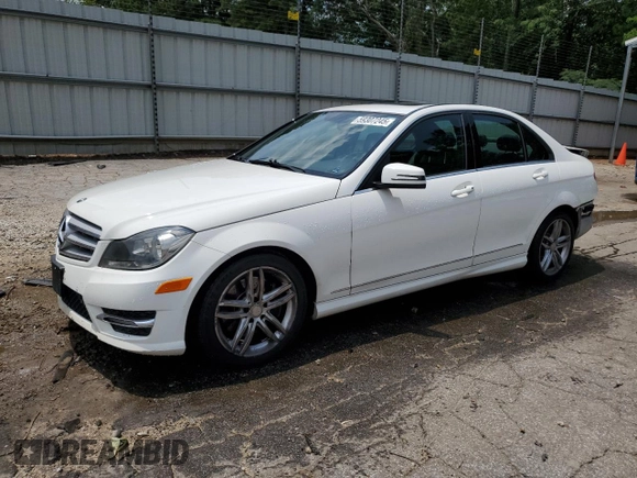 2013 Mercedes-Benz C 300 Sport with VIN WDDGF8AB9DG080980, listed as a Copart auction lot 59307245 with 195,178 mi miles and Salvage title. Bid and sale history available at DreamBid. Image 1.