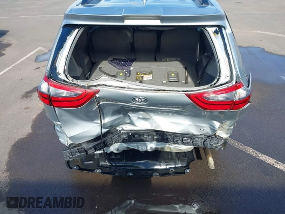 2020 Toyota Sienna LE Auto Access Seat с VIN 5TDKZ3DC0LS052900, выставлен на аукционе IAAI как лот 41940962 с пробегом 70 095 миль миль и . История ставок и продаж доступна на DreamBid. Изображение 6.