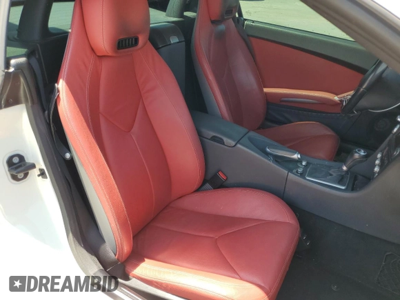 2010 Mercedes-Benz SLK 300 with VIN WDBWK5EA0AF232677, listed as a Copart auction lot 64066045 with 113,726 mi miles and Salvage title. Bid and sale history available at DreamBid. Image 10.