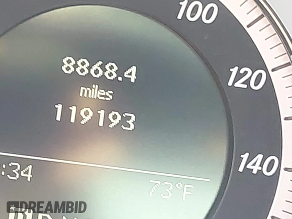 2008 Mercedes-Benz C 350 Sport with VIN WDDGF56XX8F141980, listed as a IAAI auction lot 42360641 with 119,193 mi miles and . Bid and sale history available at DreamBid. Image 7.