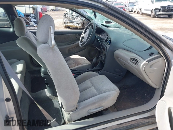 2003 Oldsmobile Alero GL1 z VIN 1G3NL12F53C266556, wystawiony jako IAAI lot #41561869 z przebiegiem 112 894 mil mil oraz . Historia ofert i sprzedaży dostępna na DreamBid. Obrazek 5.