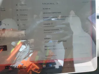 2023 Tesla Model 3 z VIN 5YJ3E1EA6PF517935, wystawiony jako Copart lot #60980325 z przebiegiem 45 496 mil mil oraz Szkoda całkowita • Salvage title. Historia ofert i sprzedaży dostępna na DreamBid. Obrazek 9.
