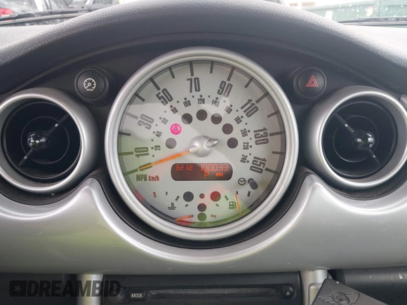 2005 MINI Convertible with VIN WMWRF33495TG11818, listed as a IAAI auction lot 42351446 with 100,033 mi miles and . Bid and sale history available at DreamBid. Image 7.