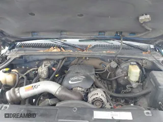 2001 Chevrolet Silverado 1500 LS with VIN 2GCEC19T311396687, listed as a IAAI auction lot 41552808 with 183,040 mi miles. Bid and sale history available at carsss.com. Image 10.