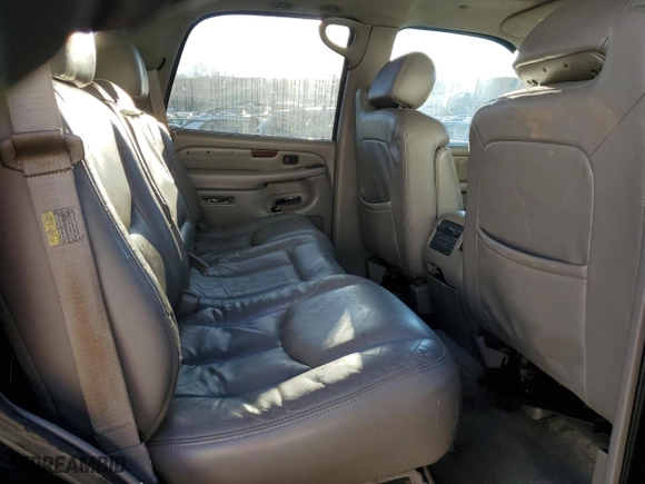 2004 Cadillac Escalade with VIN 1GYEK63N44R247737, listed as a Copart auction lot 86398794 with 233,113 mi miles and Salvage Title. Bid and sale history available at carsss.com. Image 11.