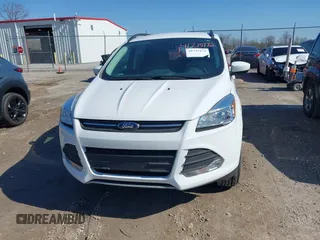 2016 Ford Escape SE with VIN 1FMCU9GX7GUC23546, listed as a IAAI auction lot 41735172 with 35,126 mi miles. Bid and sale history available at carsss.com. Image 13.