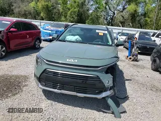 2024 Kia Niro EX Touring with VIN KNDCR3LE9R5188111, listed as a Copart auction lot 49243755 with 10,985 mi miles and Non Repairable. Bid and sale history available at carsss.com. Image 12.