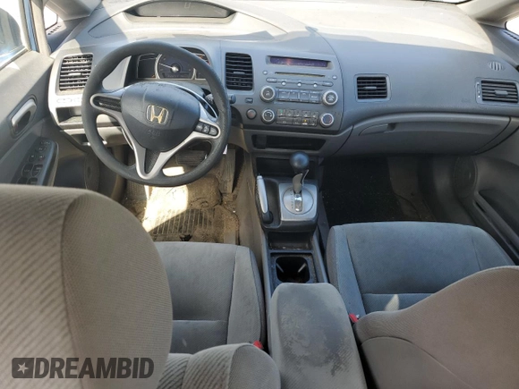 2009 Honda Civic LX z VIN 2HGFA16519H367371, wystawiony jako Copart lot #53455605 z przebiegiem 183 923 mil mil oraz Szkody całkowita. Historia ofert i sprzedaży dostępna na DreamBid. Obrazek 8.