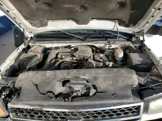 2005 Chevrolet Silverado 3500 SRW LT with VIN 1GCHK332X5F871228, listed as a Copart auction lot 75697014 with 0 mi miles and Salvage Title. Bid and sale history available at carsss.com. Image 11.
