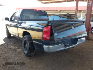 2007 Dodge 1500 SLT with VIN 1D7HA18N37S274013, listed as a IAAI auction lot 42120405 with Not Provided miles and . Bid and sale history available at carsss.com. Image 3.