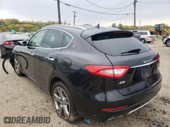 2017 Maserati Levante S z VIN ZN661YUL4HX249445, wystawiony jako Copart lot #61321762 z przebiegiem Nie podano mil oraz . Historia ofert i sprzedaży dostępna na DreamBid. Obrazek 3.